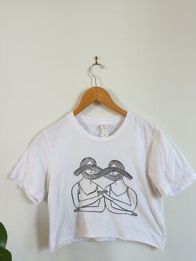 White Cropped Tee Shirt